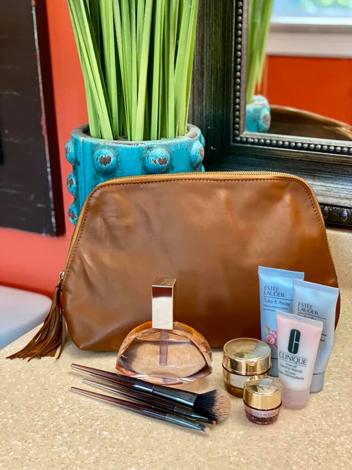 Use it as a timeless clutch